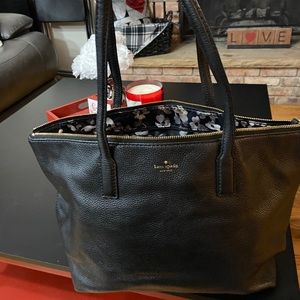 Women’s shoulder bag